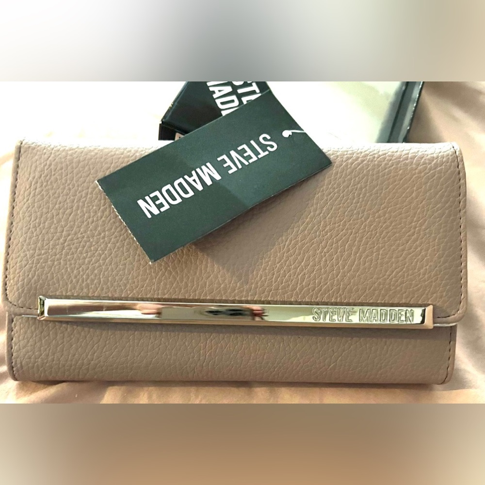 Womens wallet